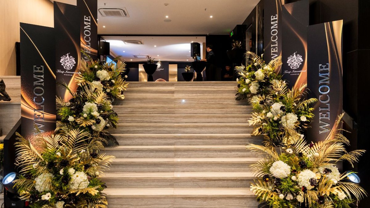 DỰ ÁN GRAND OPENING TRUMP INTERNATIONAL