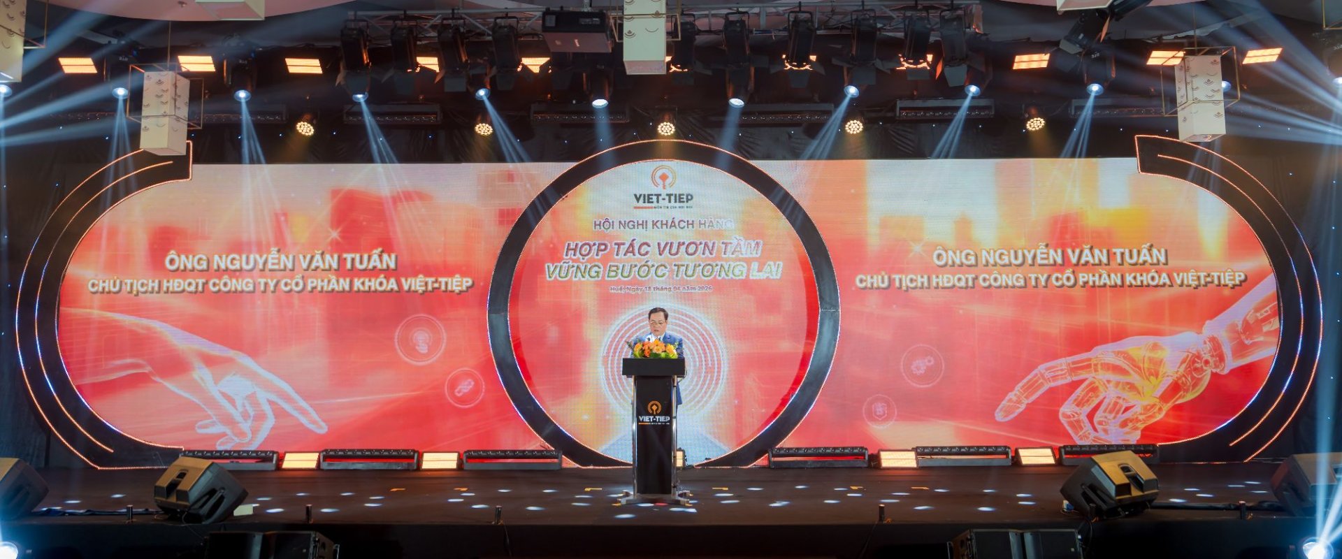 Hội nghị và hội thảo khách hàng